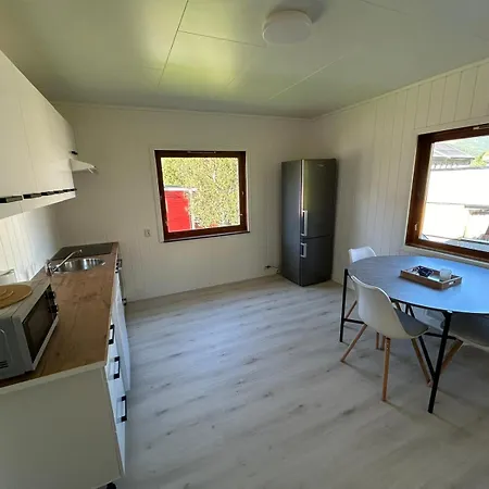 펜션 Ferrytale, Cozy, Spacious House On Senja *