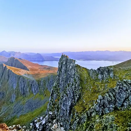 Ferrytale, Cozy, Spacious House On Senja * Gryllefjord