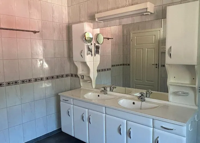 Ferrytale, Cozy, Spacious House On Senja Tatil Evi Gryllefjord