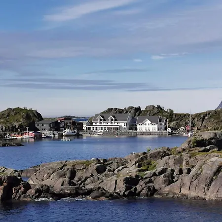 Ferrytale, Cozy, Spacious House On Senja Hébergement de vacances Gryllefjord